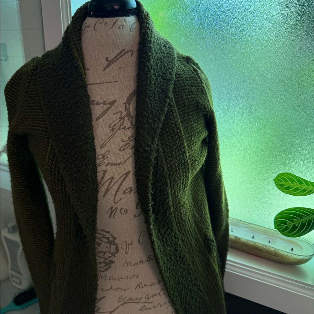 Angel Of The North Olive Green Shawl-Collar Open Cardigan